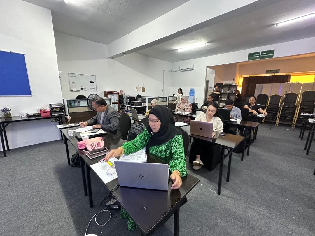 Kursus Induksi SLDN